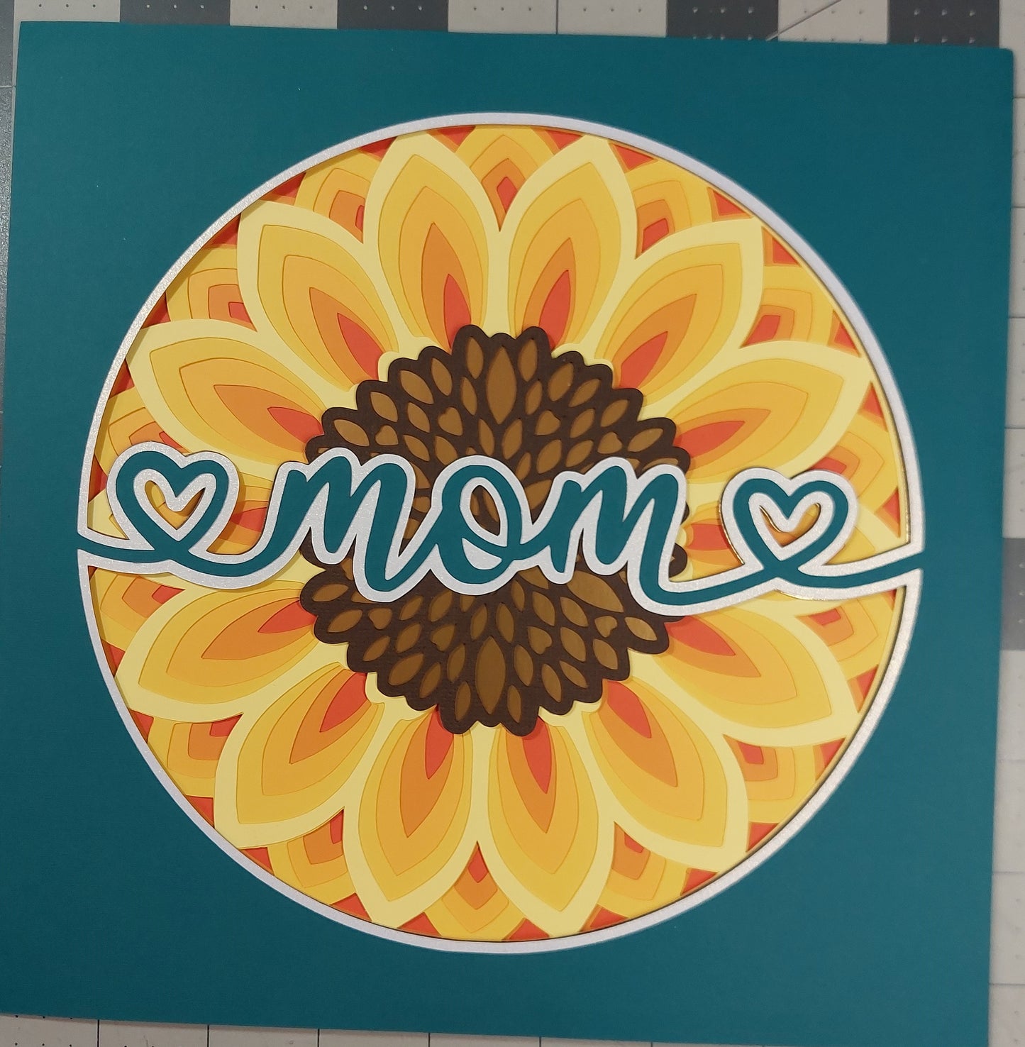 9x9 - Mom Sunflower - Amber frame